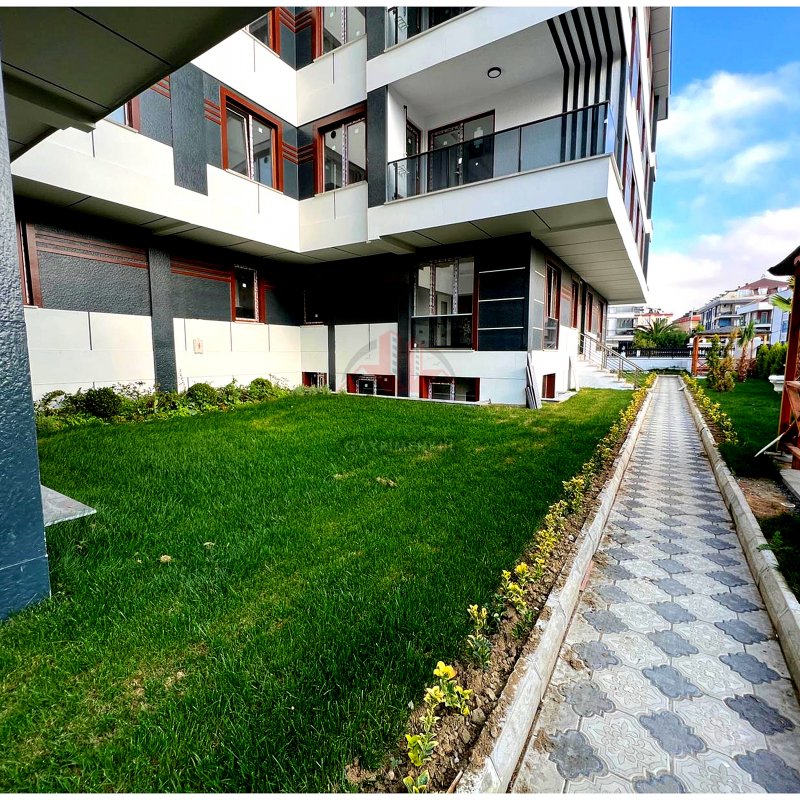 BEYLİKDÜZÜ KAVAKLI'DA 2+1 DAİRE FİYATINA FULL + FULL SİTE İÇİ 4+1 DUBLEKS ... ÖZEL FİYAT ..!